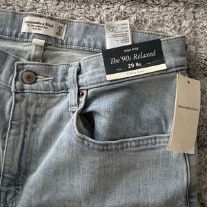 Abercrombie & Fitch '90s Relaxed High Rise Jeans